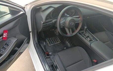 Mazda 3, 2023 год, 1 790 000 рублей, 10 фотография