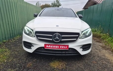 Mercedes-Benz E-Класс, 2016 год, 2 800 000 рублей, 1 фотография