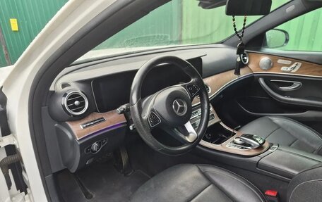 Mercedes-Benz E-Класс, 2016 год, 2 800 000 рублей, 7 фотография