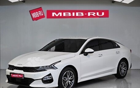 KIA K5, 2022 год, 2 137 000 рублей, 1 фотография