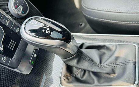 Volvo V40 II рестайлинг, 2019 год, 1 050 000 рублей, 14 фотография