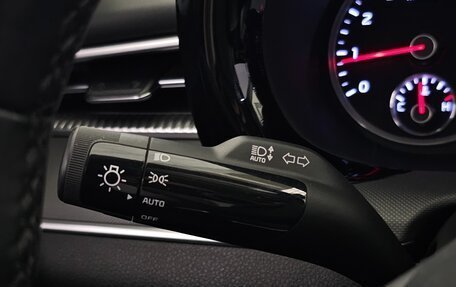 KIA K5, 2022 год, 2 137 000 рублей, 17 фотография