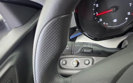 Chevrolet Trax, 2023 год, 1 817 000 рублей, 11 фотография