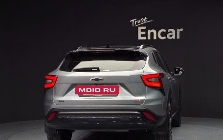 Chevrolet Trax, 2023 год, 1 848 000 рублей, 3 фотография