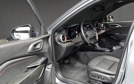 Chevrolet Trax, 2023 год, 1 848 000 рублей, 6 фотография