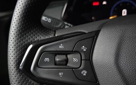 Chevrolet Trax, 2023 год, 1 848 000 рублей, 17 фотография