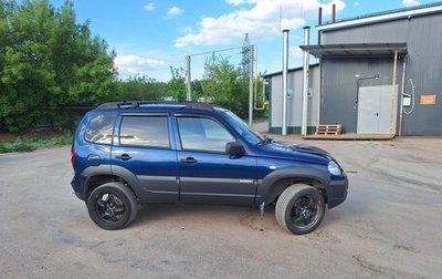 Chevrolet Niva I рестайлинг, 2017 год, 600 000 рублей, 1 фотография