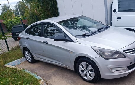 Hyundai Solaris II рестайлинг, 2014 год, 380 000 рублей, 1 фотография