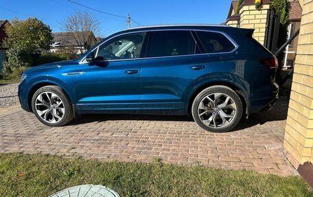 Volkswagen Touareg III, 2022 год, 7 450 000 рублей, 5 фотография