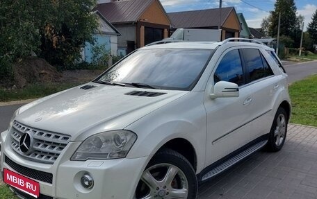 Mercedes-Benz M-Класс, 2011 год, 1 500 000 рублей, 1 фотография
