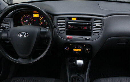 KIA Rio II, 2007 год, 590 000 рублей, 10 фотография