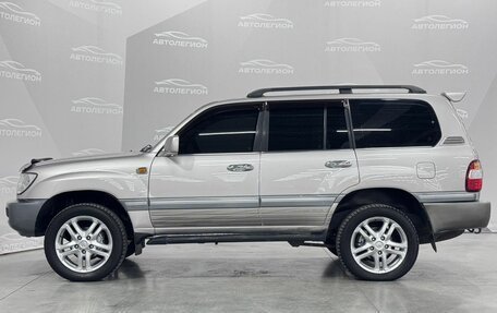 Toyota Land Cruiser 100 рестайлинг 2, 2004 год, 1 680 000 рублей, 2 фотография