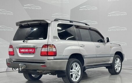 Toyota Land Cruiser 100 рестайлинг 2, 2004 год, 1 680 000 рублей, 7 фотография