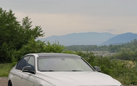 BMW 3 серия, 2016 год, 3 100 000 рублей, 3 фотография