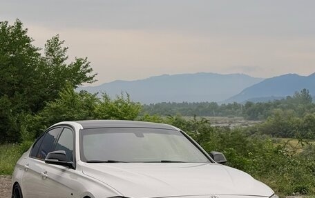 BMW 3 серия, 2016 год, 3 100 000 рублей, 2 фотография