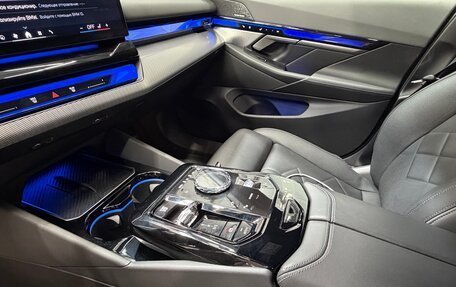 BMW 5 серия, 2025 год, 7 500 000 рублей, 7 фотография