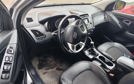 Hyundai ix35 I рестайлинг, 2014 год, 1 100 000 рублей, 4 фотография