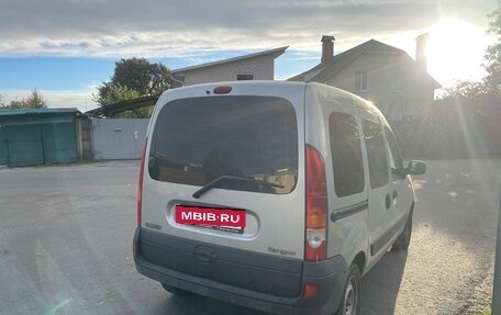 Renault Kangoo II рестайлинг, 2008 год, 575 000 рублей, 3 фотография