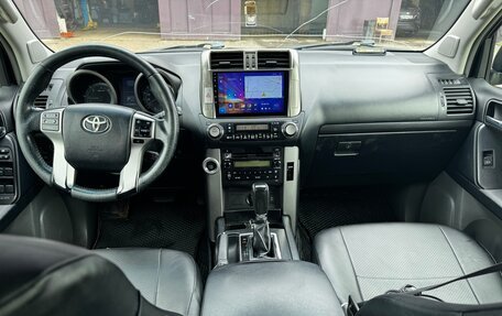 Toyota Land Cruiser Prado 150 рестайлинг 2, 2010 год, 2 000 000 рублей, 5 фотография