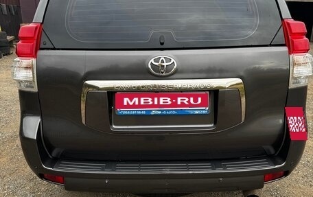 Toyota Land Cruiser Prado 150 рестайлинг 2, 2010 год, 2 000 000 рублей, 3 фотография