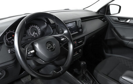 Skoda Rapid II, 2021 год, 1 680 000 рублей, 13 фотография