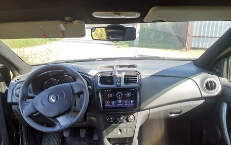 Renault Logan II, 2015 год, 560 000 рублей, 10 фотография