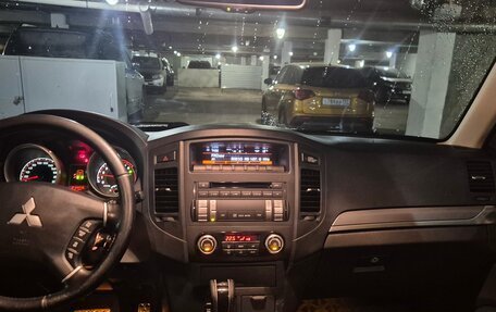 Mitsubishi Pajero IV, 2012 год, 2 050 000 рублей, 12 фотография