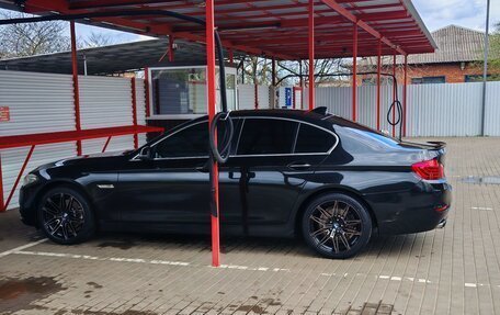 BMW 5 серия, 2014 год, 1 750 000 рублей, 5 фотография
