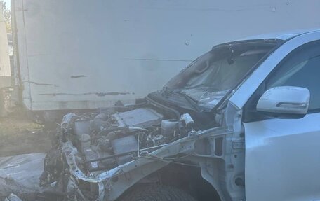 Toyota Land Cruiser 200, 2015 год, 2 500 000 рублей, 7 фотография