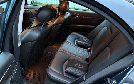 Mercedes-Benz E-Класс, 2004 год, 970 000 рублей, 9 фотография