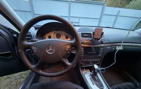 Mercedes-Benz E-Класс, 2004 год, 970 000 рублей, 7 фотография