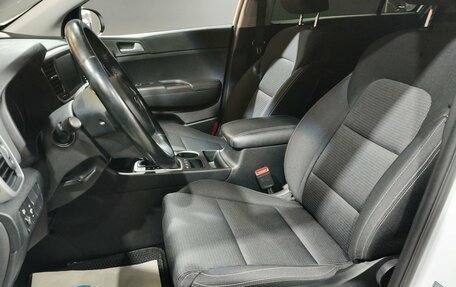 KIA Sportage IV рестайлинг, 2021 год, 2 425 000 рублей, 14 фотография