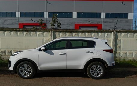 KIA Sportage IV рестайлинг, 2018 год, 2 180 000 рублей, 2 фотография