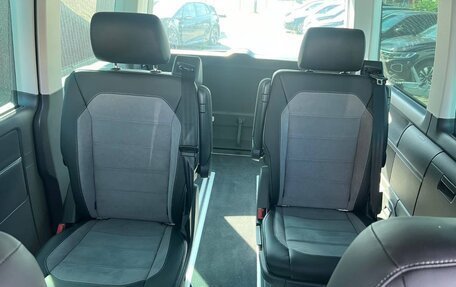 Volkswagen Multivan T6 рестайлинг, 2022 год, 5 499 966 рублей, 12 фотография