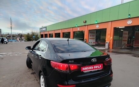 KIA Rio III рестайлинг, 2017 год, 670 000 рублей, 3 фотография