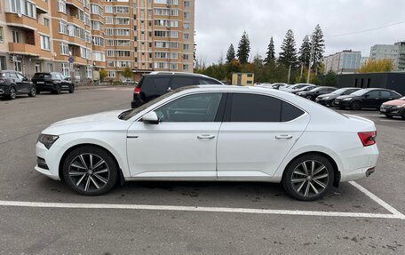 Skoda Superb III рестайлинг, 2025 год, 2 750 000 рублей, 3 фотография