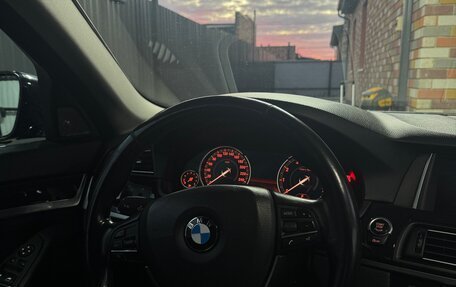BMW 5 серия, 2015 год, 2 090 000 рублей, 11 фотография