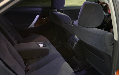 Toyota Camry, 2009 год, 850 000 рублей, 7 фотография