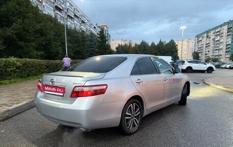 Toyota Camry, 2009 год, 850 000 рублей, 2 фотография