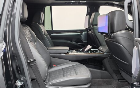 Cadillac Escalade V, 2025 год, 20 380 548 рублей, 11 фотография