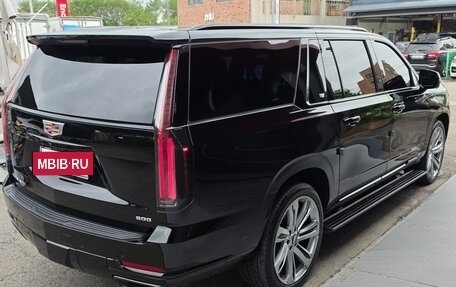 Cadillac Escalade V, 2025 год, 20 380 548 рублей, 2 фотография