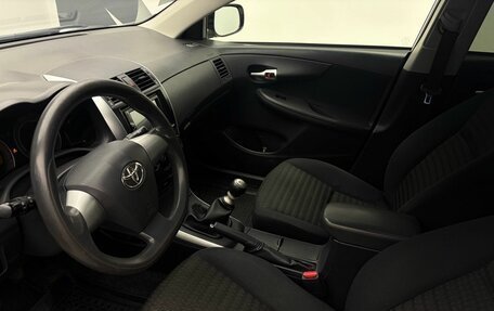 Toyota Corolla, 2011 год, 869 000 рублей, 15 фотография