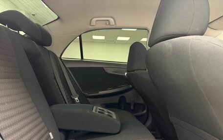 Toyota Corolla, 2011 год, 869 000 рублей, 18 фотография