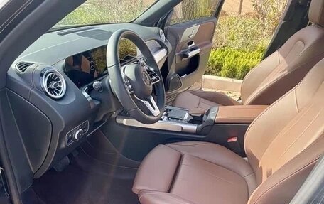 Mercedes-Benz GLB, 2022 год, 3 010 000 рублей, 6 фотография