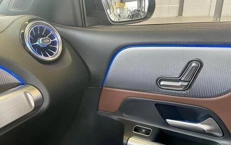 Mercedes-Benz GLB, 2022 год, 3 010 000 рублей, 12 фотография