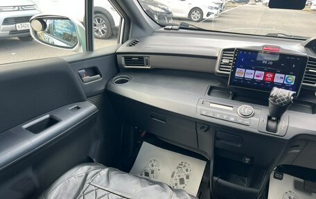 Honda Freed I, 2010 год, 1 079 000 рублей, 16 фотография