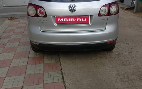 Volkswagen Golf Plus I, 2006 год, 340 000 рублей, 2 фотография