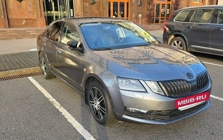 Skoda Octavia, 2017 год, 2 300 000 рублей, 2 фотография