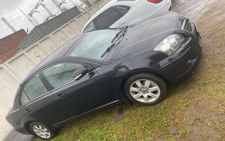Toyota Avensis III рестайлинг, 2007 год, 680 000 рублей, 4 фотография