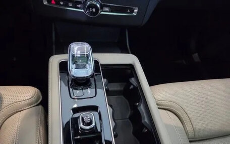 Volvo XC90 II рестайлинг, 2025 год, 9 811 468 рублей, 9 фотография